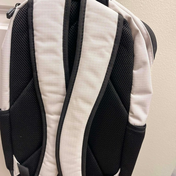 Gray Men's Backpack - Picture 2 of 2